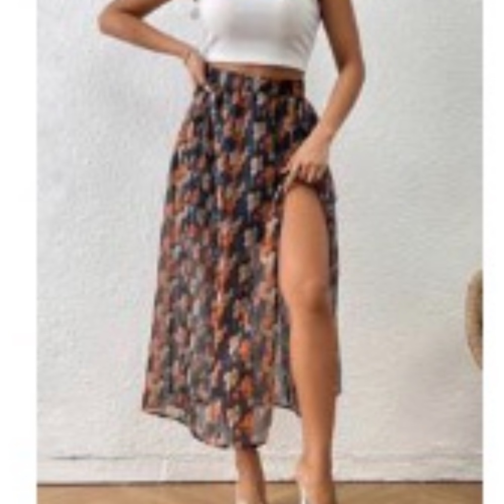 Multicolor leaves Patterned sheer Skirt
